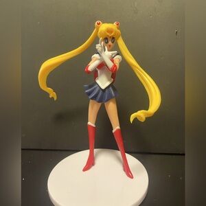 🌙🌙Sailor Moon discontinued figurine! 🌙🌙